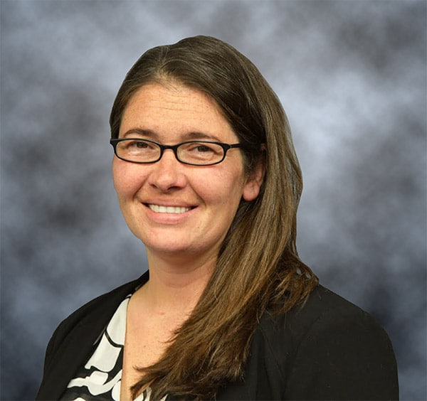 bio-elizabeth-smith bio-elizabeth-smith